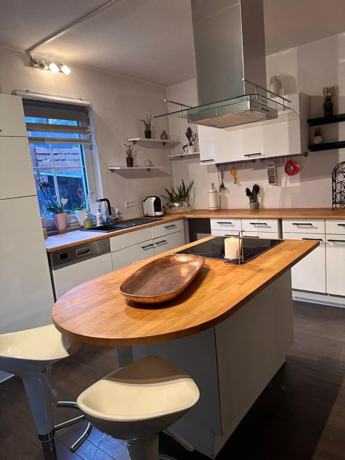 4 Zimmer 11 Personen Wohnung Garten Terrasse Grill 2 Badezimmer Вупперталь Экстерьер фото
