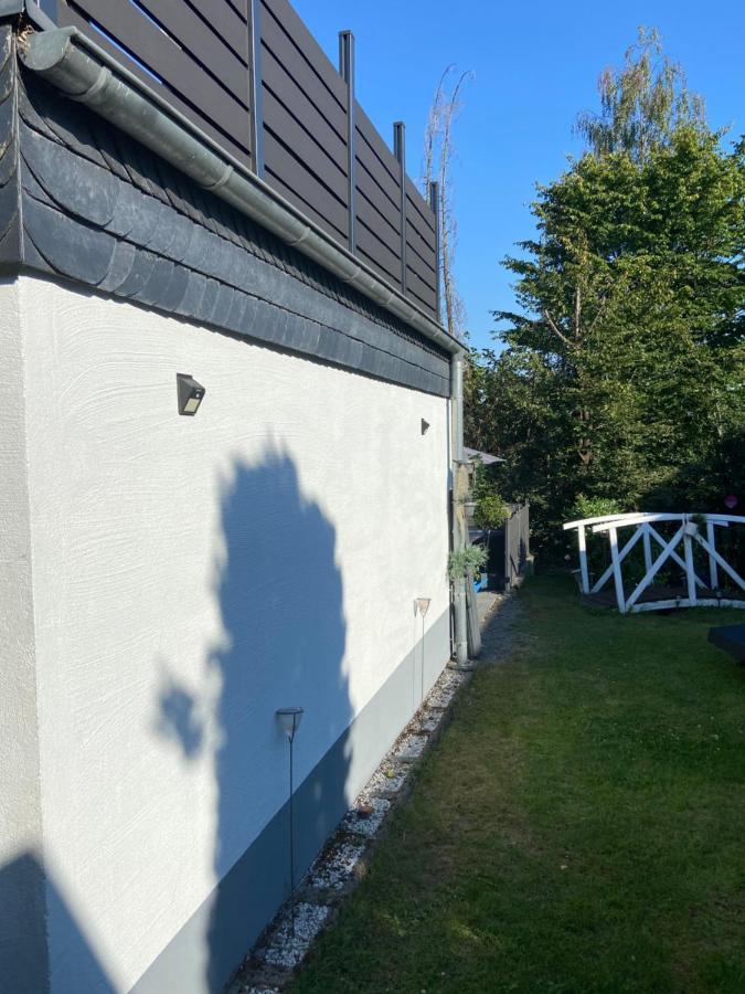 4 Zimmer 11 Personen Wohnung Garten Terrasse Grill 2 Badezimmer Вупперталь Экстерьер фото